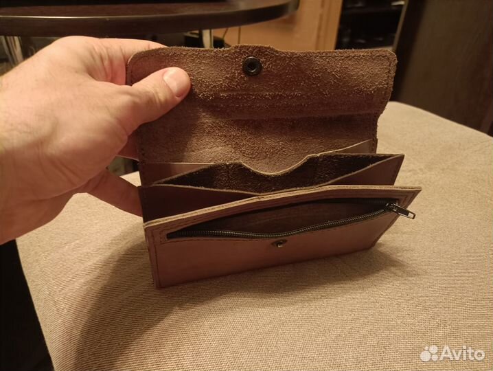 Кожаный бумажник ручной работы