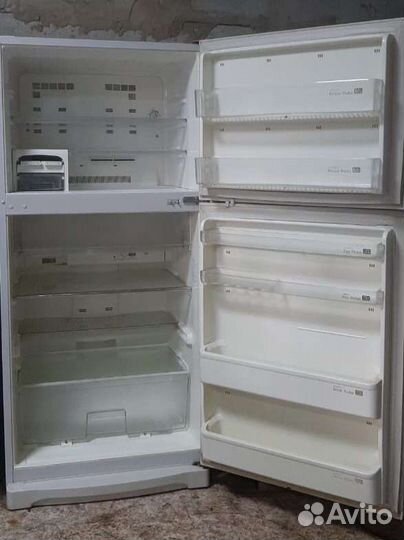 Холодильник 