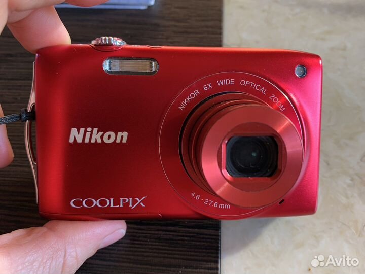 Компактный фотоаппарат