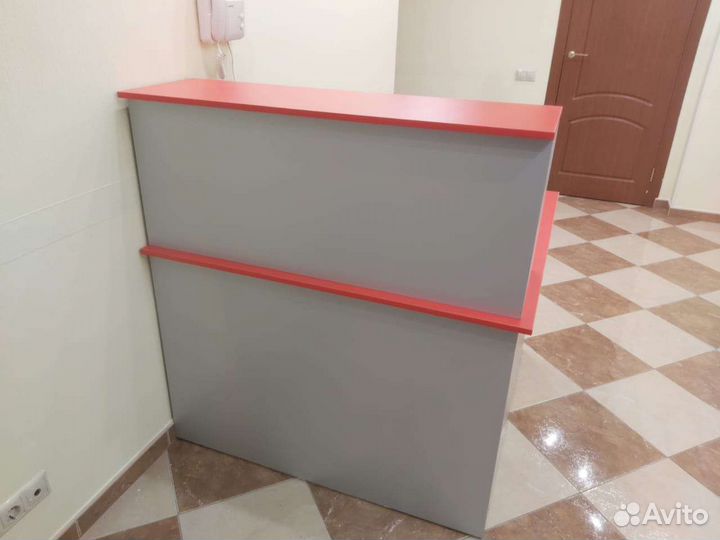Стойка ресепшн,новая
