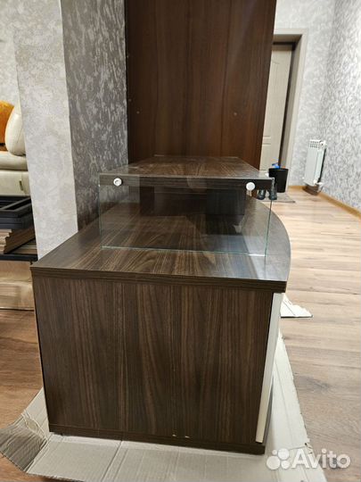 Телевизионная тумба