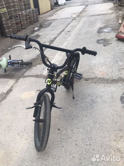 Трюковой велосипед bmx