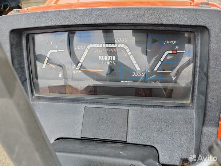 Мини-трактор Kubota L1-185, 2015