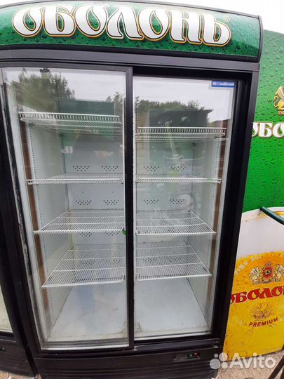 Продам двойной витринный холодильник