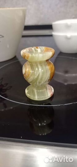 Подсвечник из камня