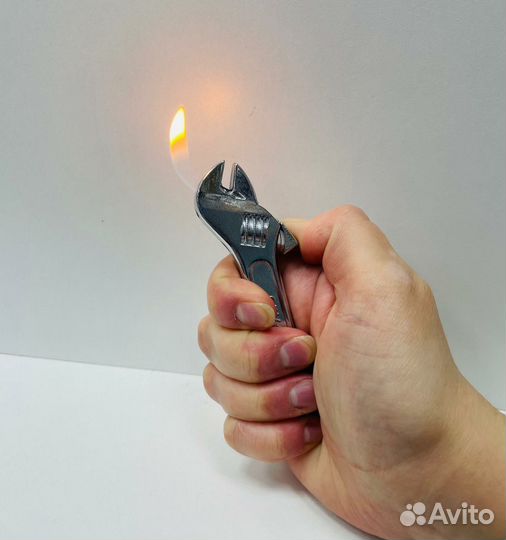 Зажигалка гаечный ключ