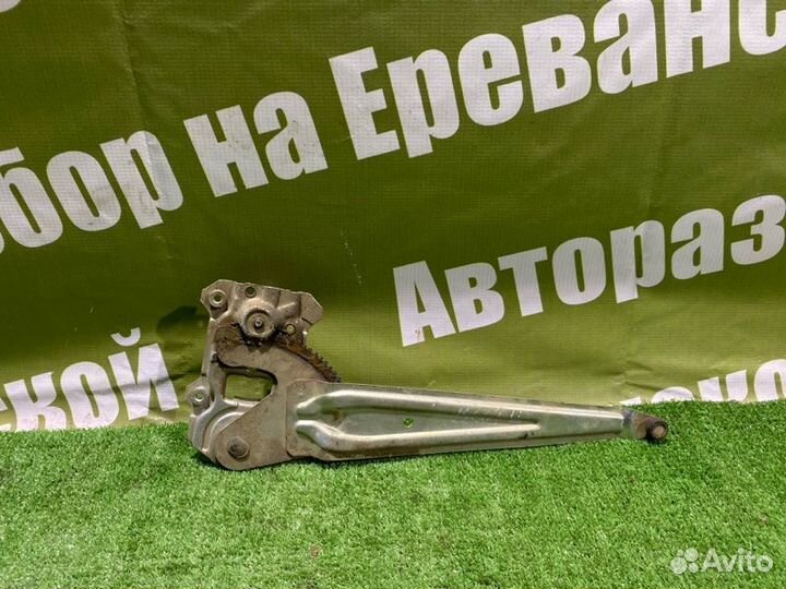 Стеклоподъемный механизм задний Toyota Vitz SCP10