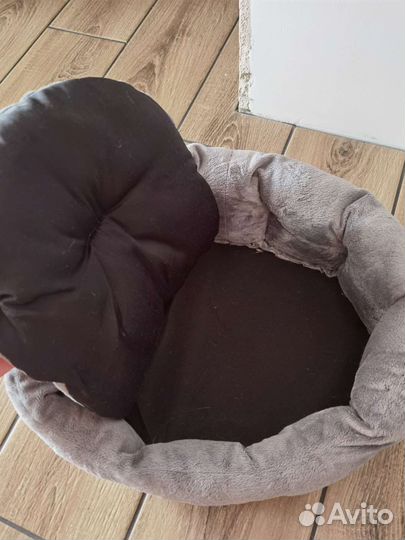 Лежанка для кошек