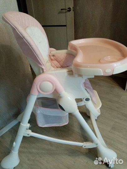 Стульчик для кормления carrello