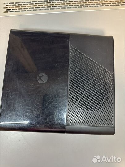 Xbox 360 E 500 Gb