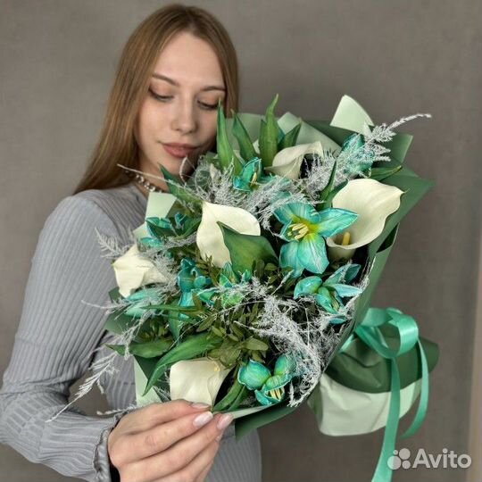 Цветы букеты с доставкой с каллами и тюльпанами