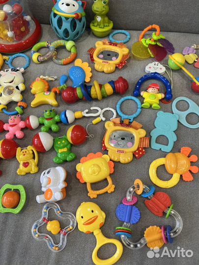 Детские игрушки пакетом для малышей (0-6мес)
