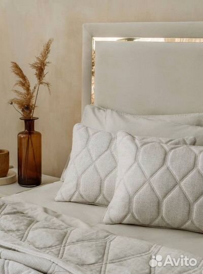 Кровать двуспальная. Гарантия 18 мес