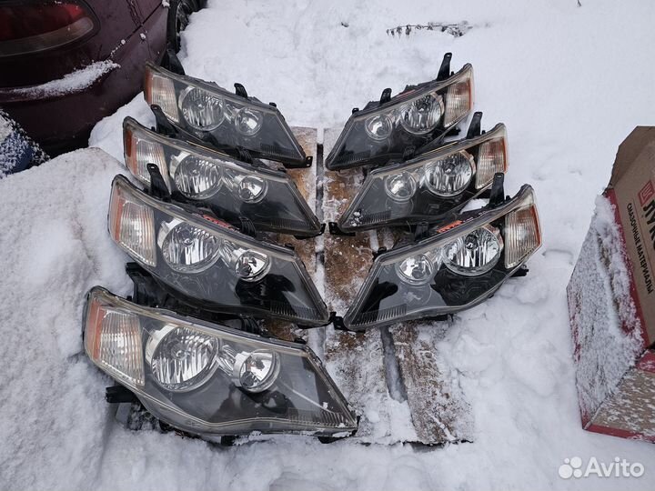 Mitsubishi Outlander Xl фары Оригинал Xenon Ксенон