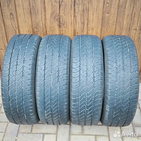 Dunlop EconoDrive 215/65 R17C 109T