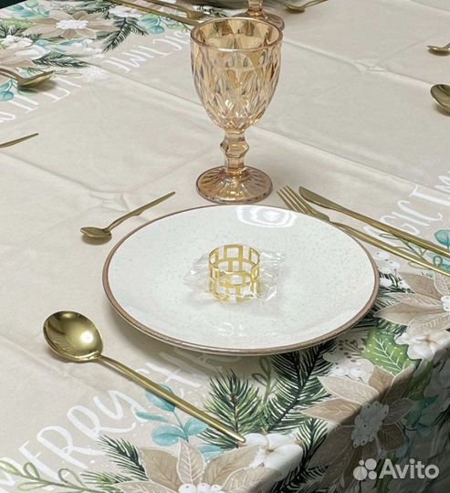 Набор столовых приборов на 6 персон