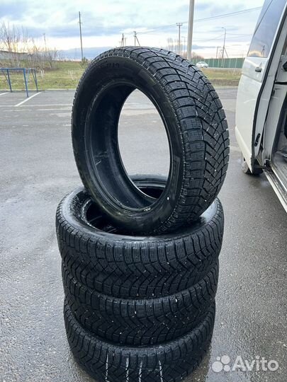 Pirelli Ice Zero 235/55 R19 105S