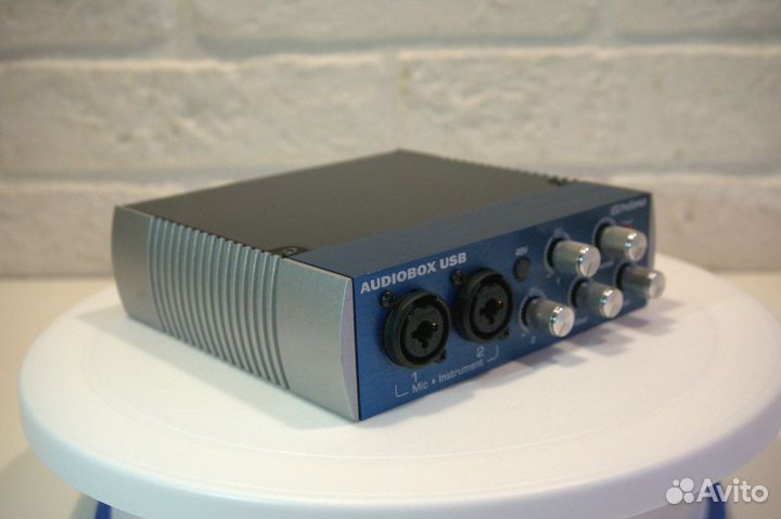 Внешняя звуковая карта PreSonus AudioBox USB