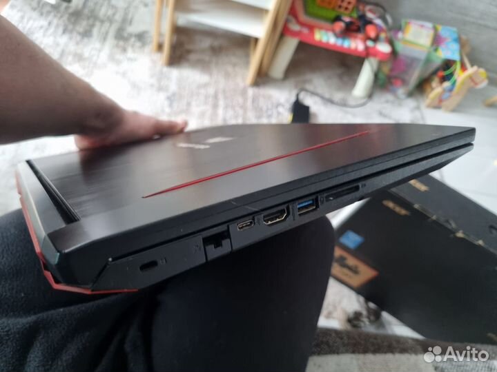 Игровой ноутбук acer predator
