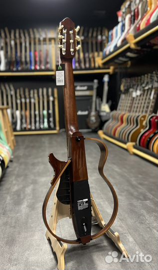 Yamaha slg200n (новая)