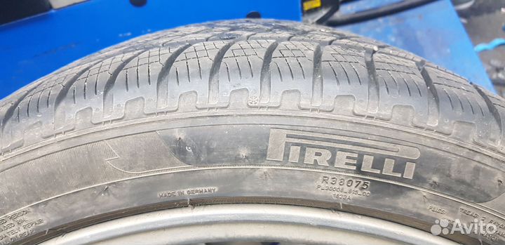 Pirelli Scorpion Winter 275/40 R21 и 305/35 R21 109V
