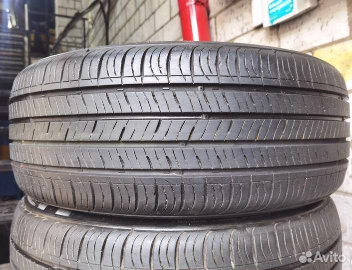 Kumho Solus TA31 215/55 R17 94W