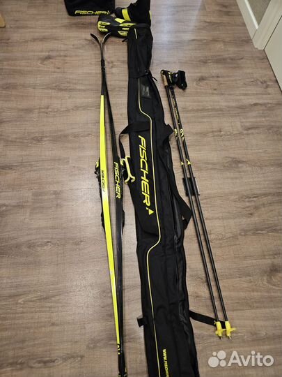 Комплект Лыжи беговые fisher twin skin carbon pro