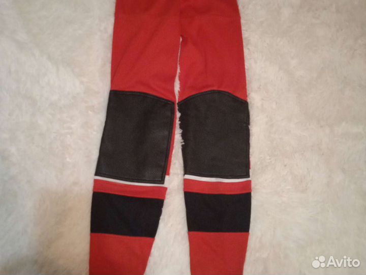 Хоккейные гамаши