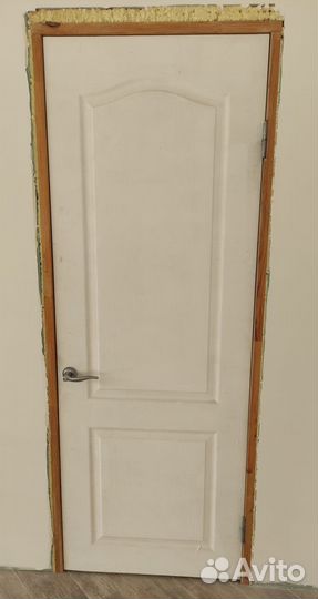 Межкомнатные двери бу с коробкой и ручками