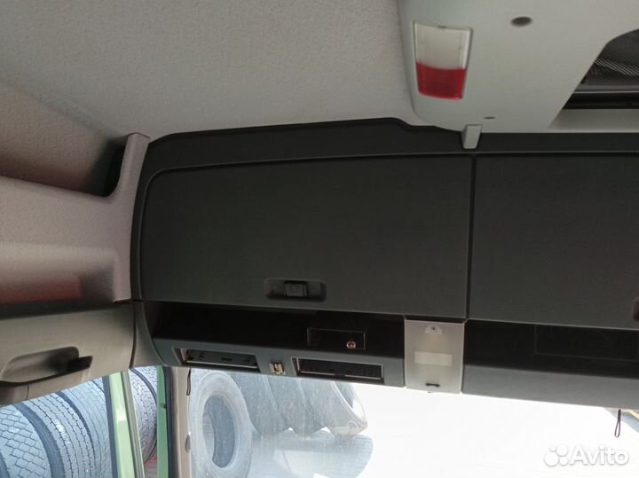 Консоль кабины верхняя Man TGA