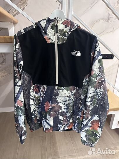 Ветровка The North Face(демисезон)