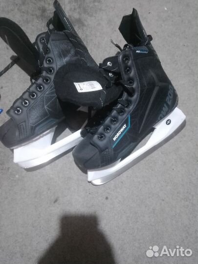 Коньки хокейные 38 и 42 размер