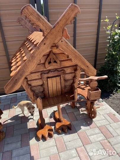 Избушка на курьих ножках