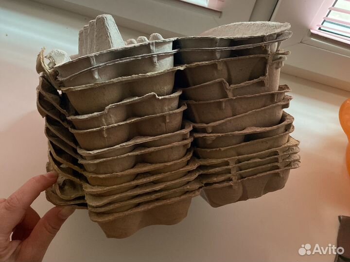 Лотки для яиц картон