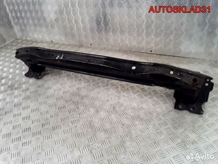 Усилитель переднего бампера VW Touareg 7L0807109E