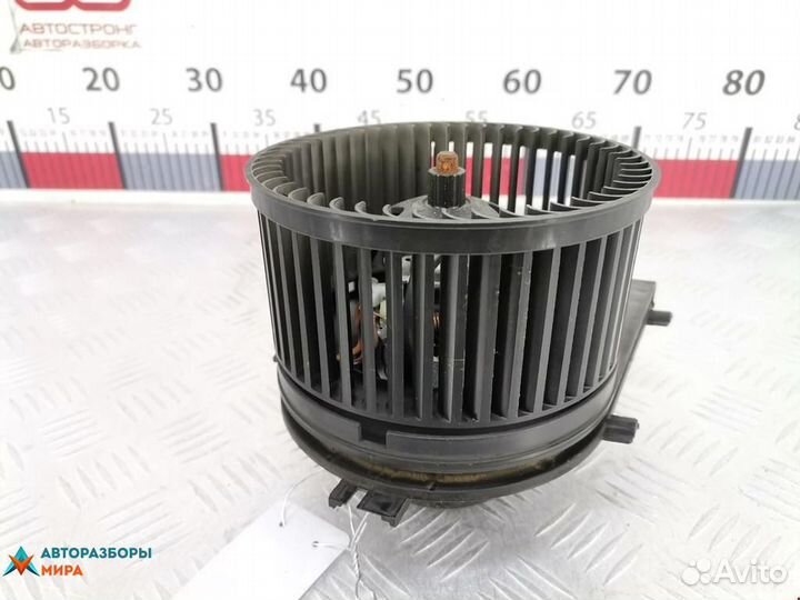 Моторчик печки Volkswagen Golf GTI 4 2000