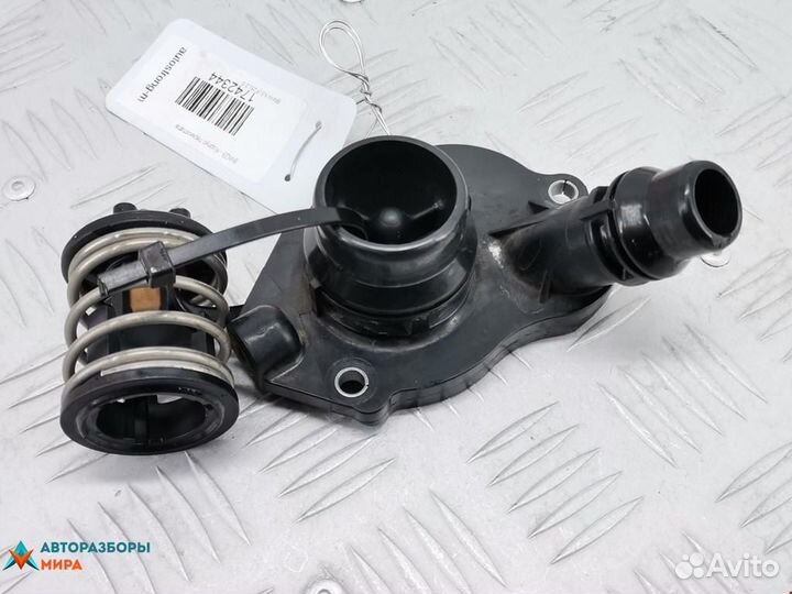 Корпус термостата BMW X3 F25 2011 11518516203