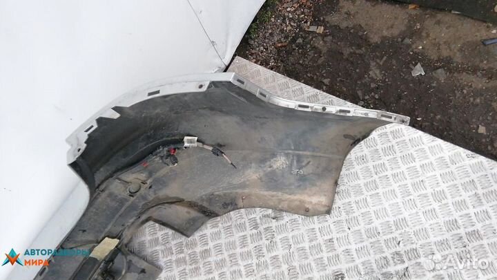 Бампер задний Renault Fluence 2009