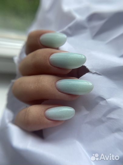 Нужна модель на маникюр