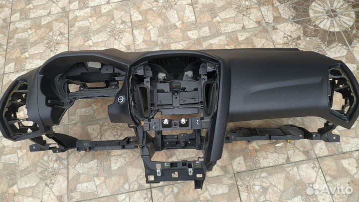 Форд фокус 3 Подушка безопасности панель торпеда