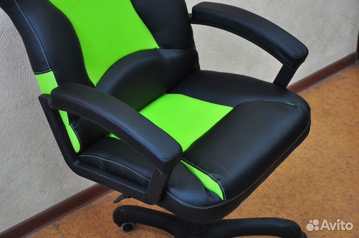 Компьютерное кресло офисное 