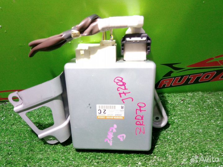 Блок управления рулевой рейкой toyota ZRR70G, ZRR7