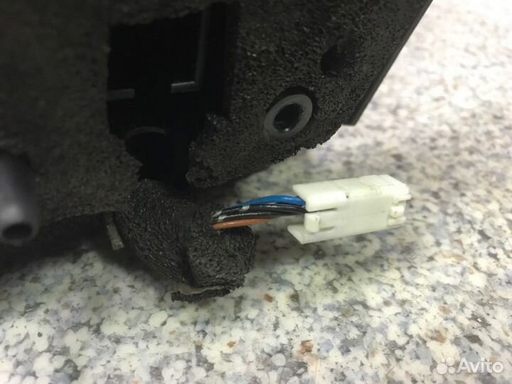 Зеркало правое Mazda 3 BL 2010