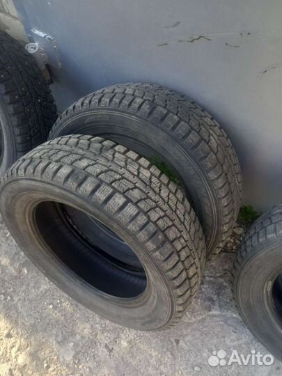 Dunlop SP Winter Ice 01 185/65 R15