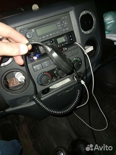 Автомобильная рация с антенной