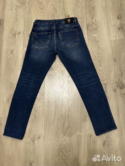 Джинсы мужские versace 48(M)