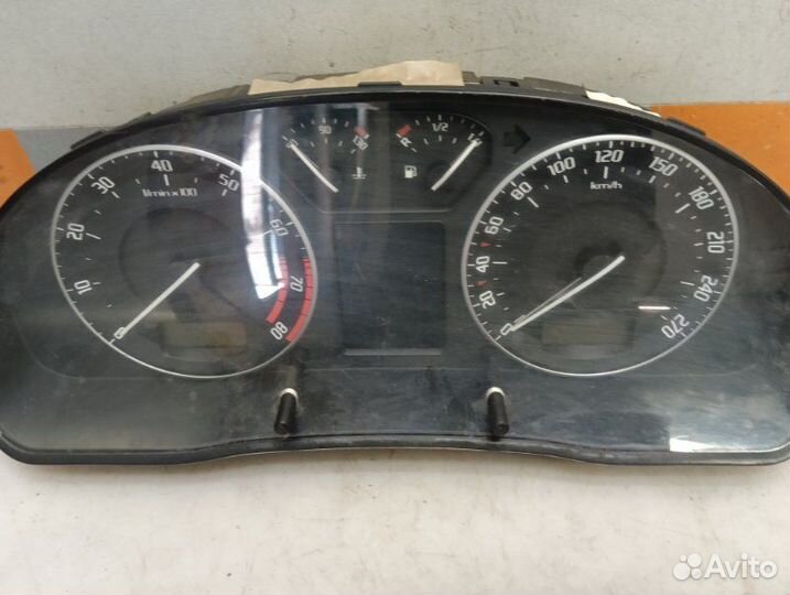 Панель приборов Skoda Superb 1 1.8 2006
