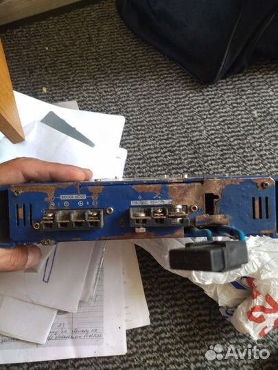 Автомобильный усилитель