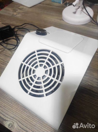 Пылесос для маникюра