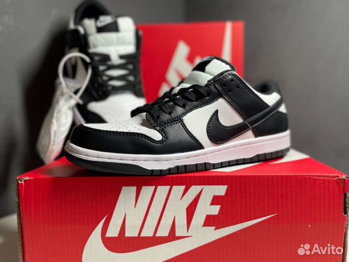 Кроссовки Nike SB Dunk Low Pro Black/White